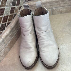 Women's White Ankle Boots